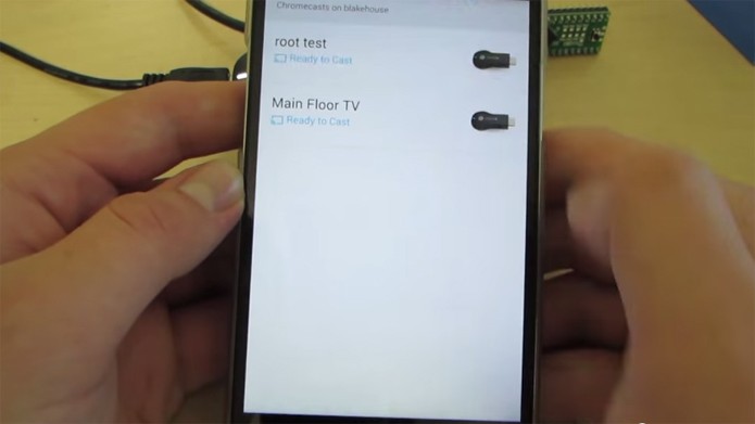 Falha no firmware permite fazer root no Chromecast (foto: Reprodução/YouTube)