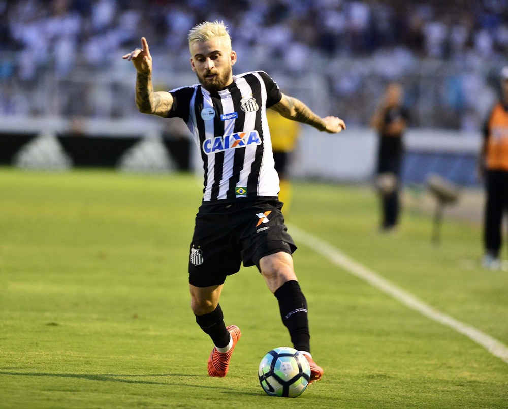 Lucas Lima não descarta saída do Santos para o Palmeiras: 