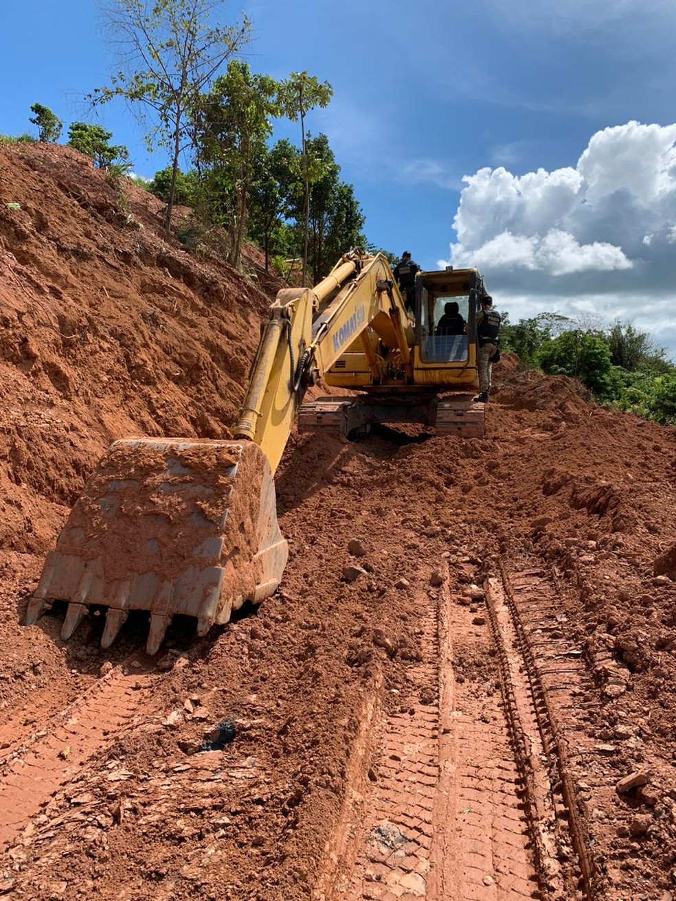 Operação apreende maquinários em área de extração ilegal de minérios no Pará. — Foto: Reprodução / Polícia Federal