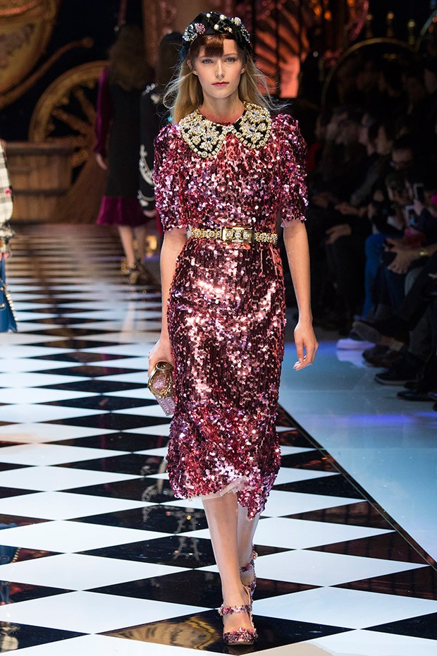 Dolce & Gabbana: A Fairy Tale is “Frozen” - Vogue | en