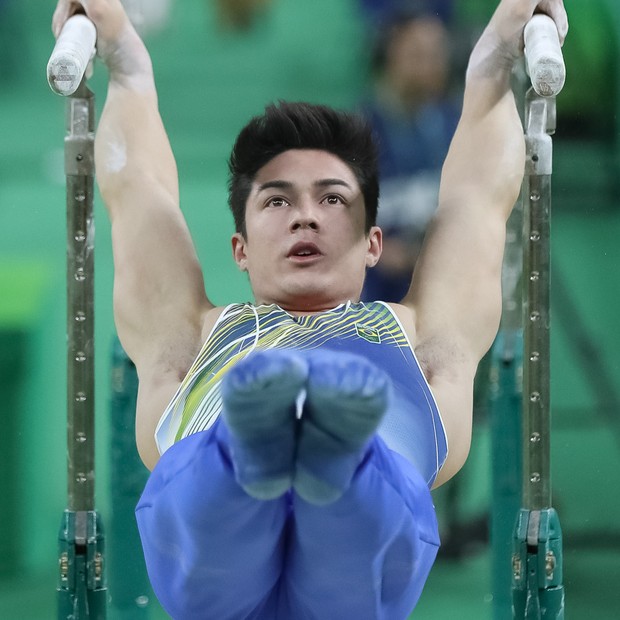 O ginasta brasileiro Artur Mariano Nory executa sua apresentação na Rio 2016 (Foto: Ricardo Bufolin/CBG)