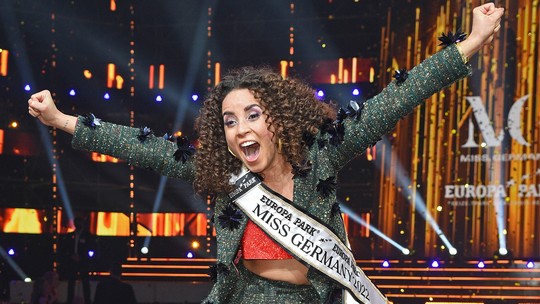 Domitila Barros foi vencedora do "Miss Alemanha" em 2022; assista