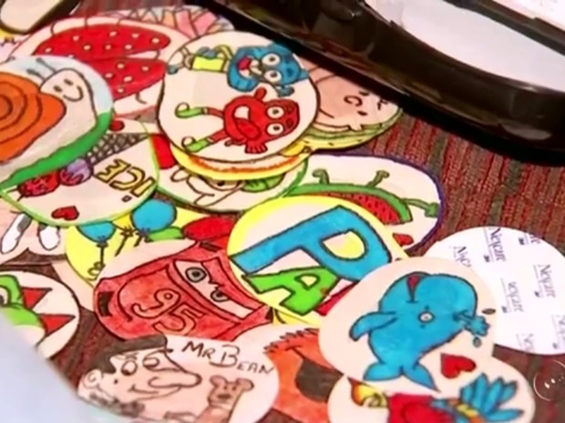 Desenhos são feitos com canetinha, lápis de cor e lápis grafite (Foto: Reprodução/TV TEM)
