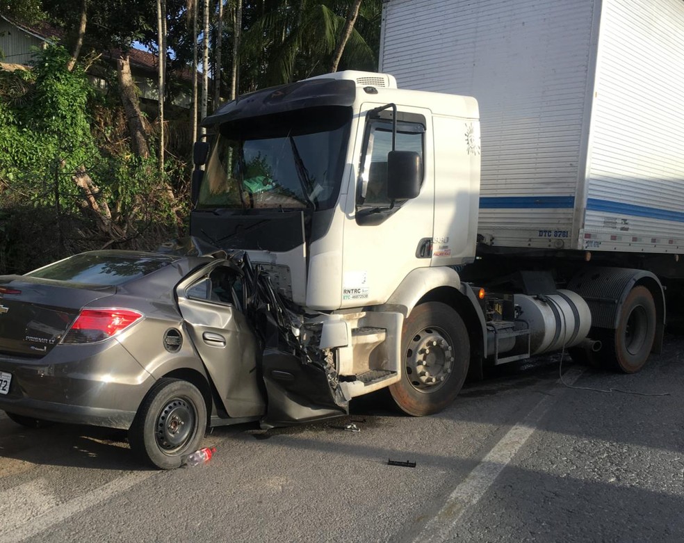Casal Morre Em Acidente Na Br 470 Em Apiuna Santa Catarina G1
