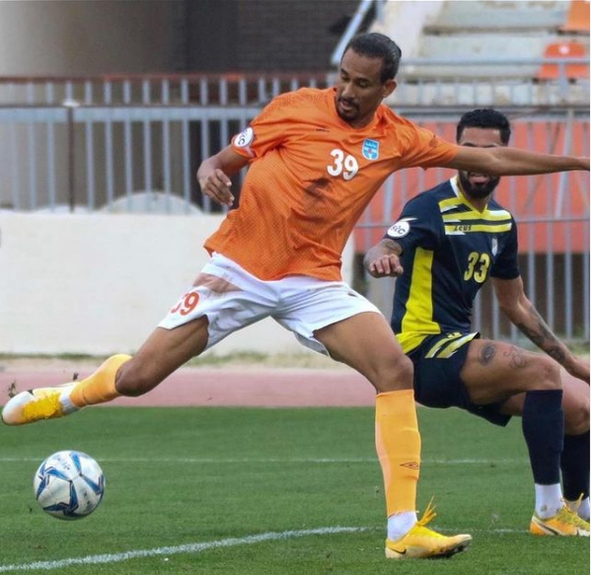 Hamilton marca no fim, e Kazma SC vence mais uma na Premier League do