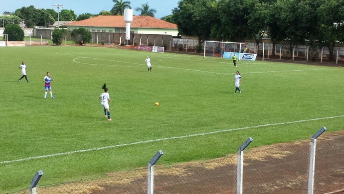 Meninas do Futebol Feminino venceram o Juventus por 4 a 0