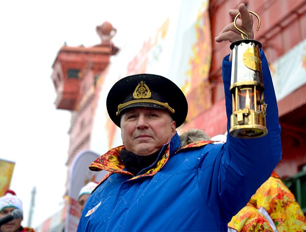 G1 > Mundo - NOTÍCIAS - Putin vai ao fundo do lago Baikal a bordo