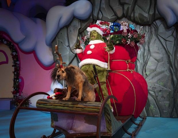 The Grinch na peça que fala sobre o Natal (Foto: Divulgação/Universal)