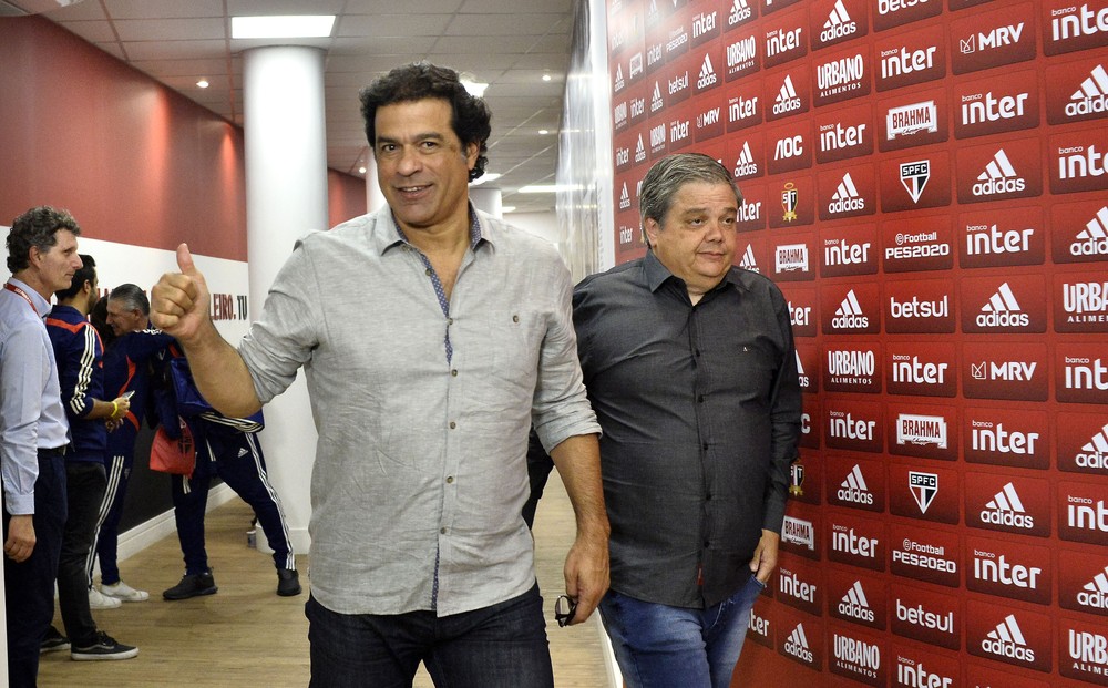 Boa avaliação do elenco e vaga direta na Libertadores tiram urgência por reforços no São Paulo