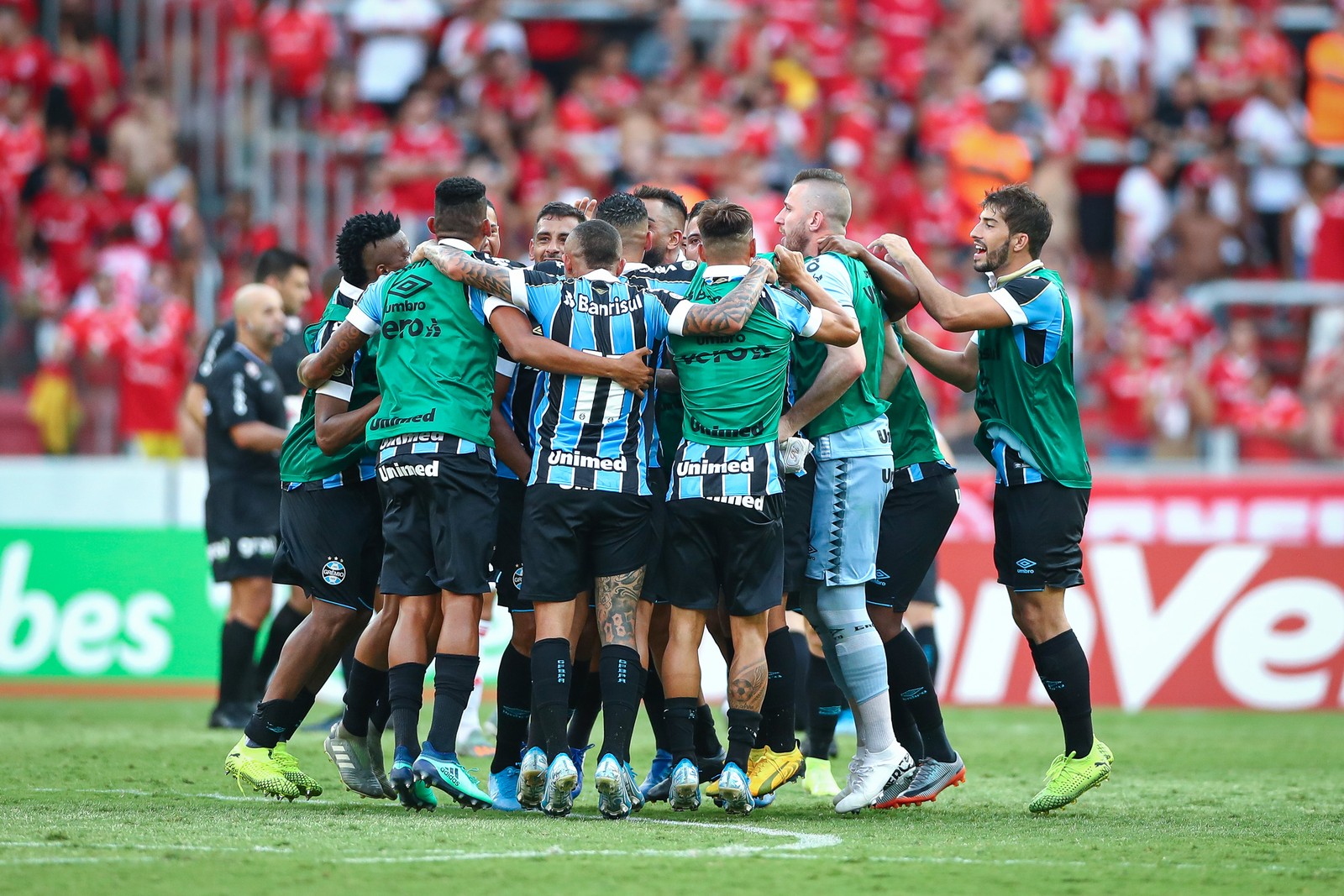 Grêmio continua planejamento e visa título do 1º turno para rodízio no elenco