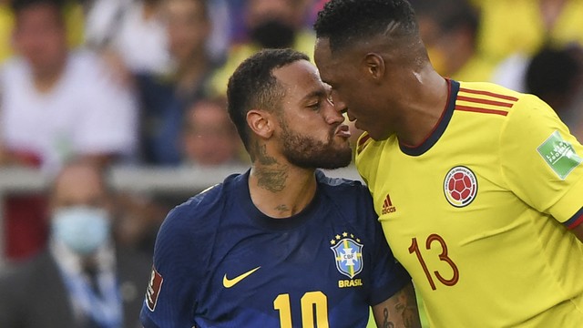 Neymar e Mina ficam cara a cara em Colômbia x Brasil