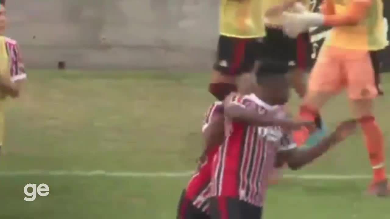 Assista ao gol do nigeriano Azzes Balogun pelo time sub-20 do São Paulo