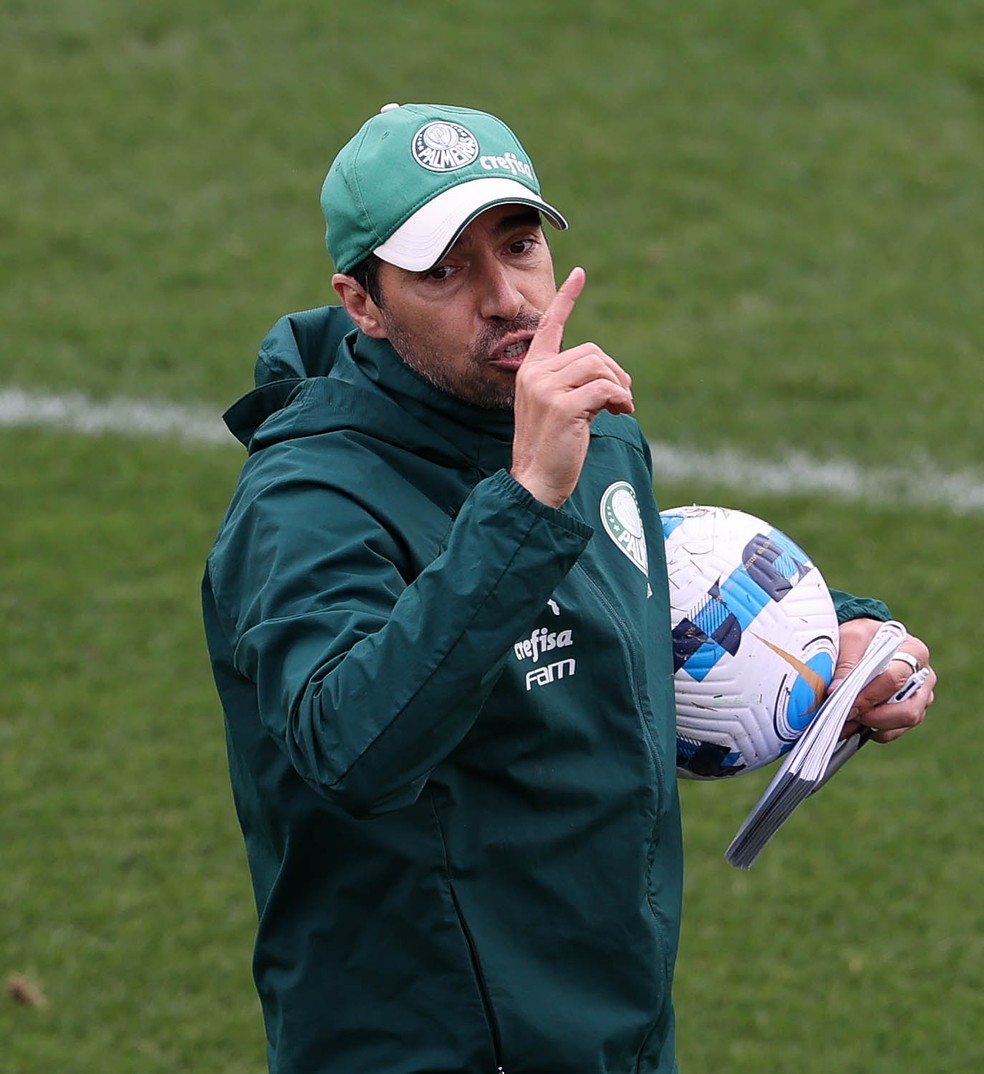 Abel Ferreira no treino do Palmeiras — Foto: Cesar Greco / Ag Palmeiras