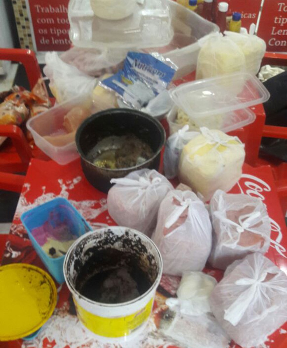 Quase 80 quilos de comida foram descartados (Foto: Divulgação / Guarda Municipal)
