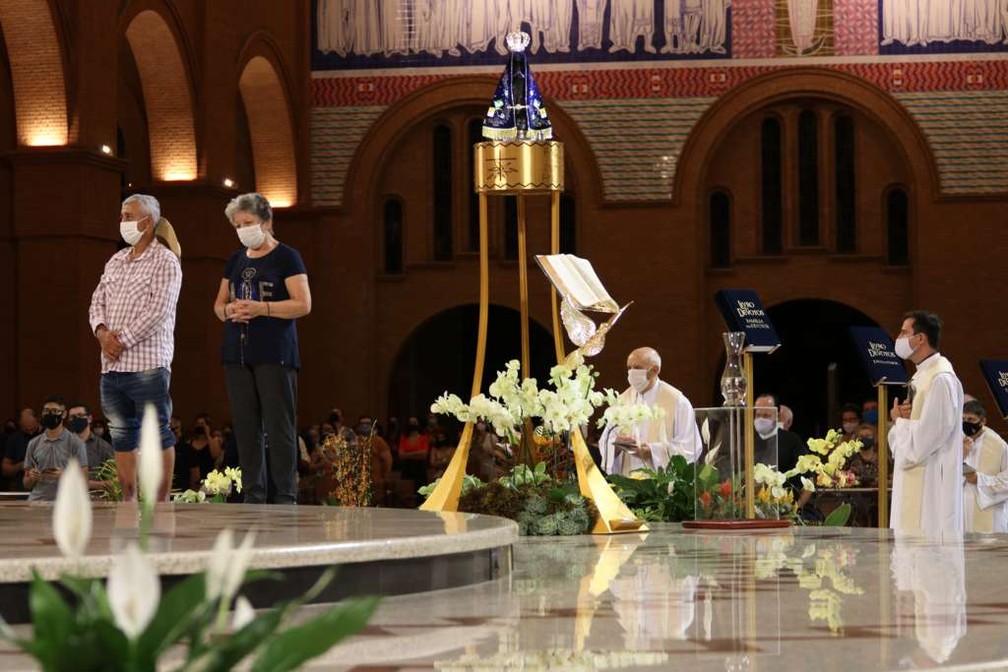 Segundo dia de novena foi celebrado com o tema "Com Maria, viver a fé à luz da Palavra!". — Foto: Ivan Simas/Santuário Aparecida