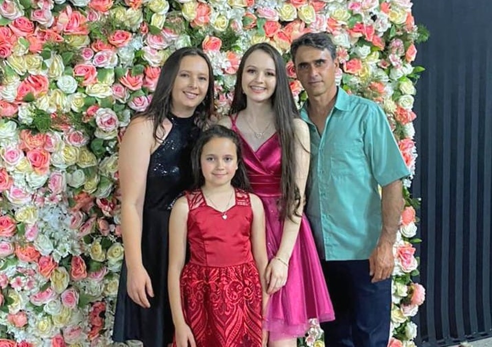 Segundo Paula, o apoio e incentivo da família foi fundamental — Foto: Arquivo Pessoal