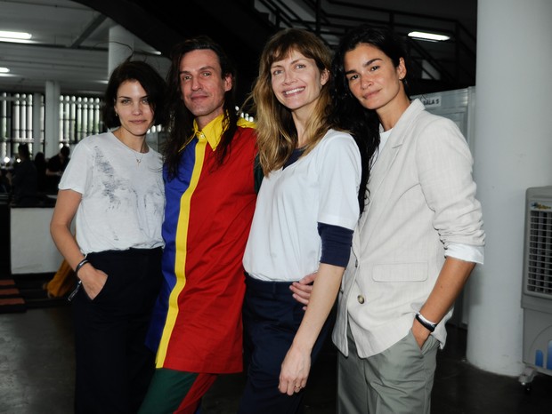 Carol Ribeiro, Dudu Bertolini, Ana Cláudia Michels e Luciana Curtis (Foto: Eduardo Martins/ Agnews)