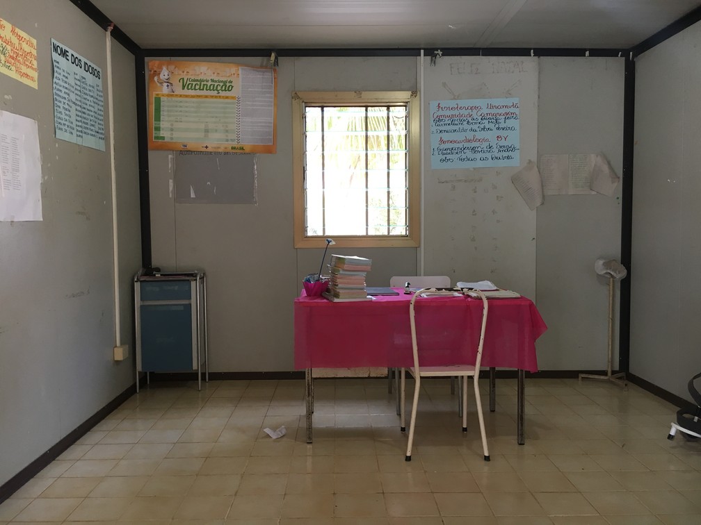 Posto de saúde na Raposa Serra do Sol ficou vazio após saída de médico cubano: 'hoje fazemos só básico, o pré-hospitalar', diz enfermeira — Foto: Emily Costa/G1 RR