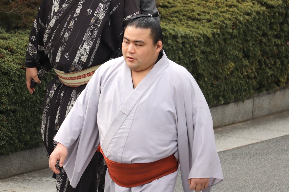 Lutador de sumô é o primeiro atleta profissional do Japão a morrer por