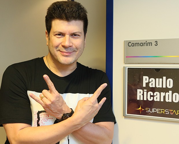 Paulo Ricardo é admirado pelos colegas Sandy e Thiaguinho (Foto: Fabiano Battaglin / Gshow)