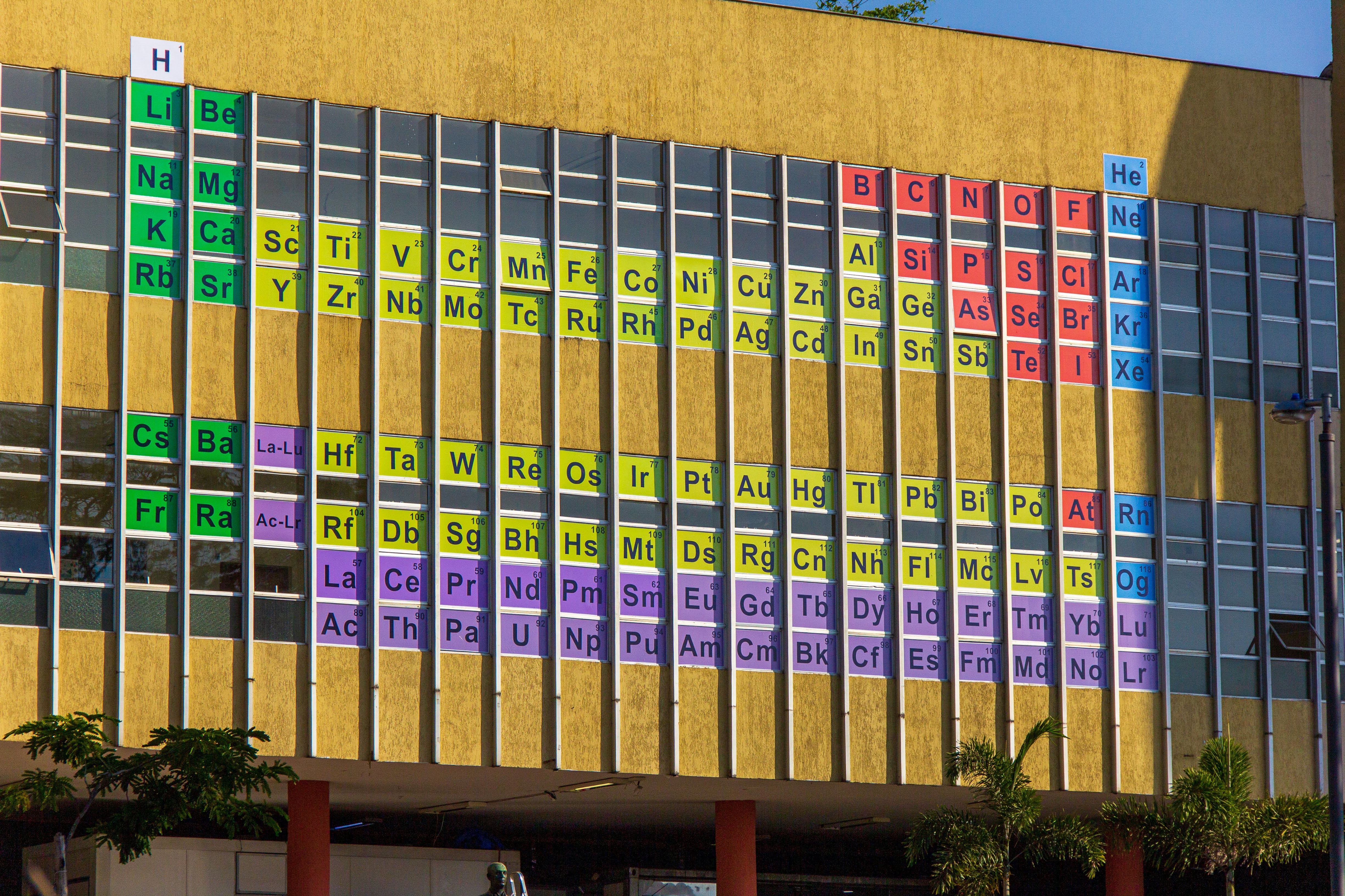 Tabela Periódica montada no Cefet-MG, em Belo Horizonte (Foto: Julio Sardinha/CEFET-MG )