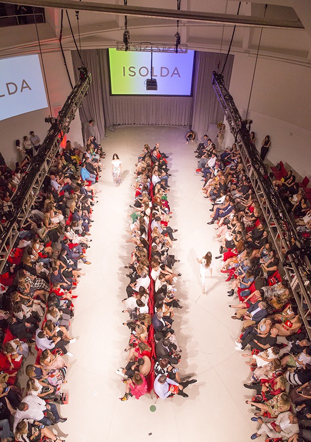 O desfile da Isolda no Brazil Fashion Forum 2017 (Foto: Divulgação)