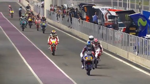 INACREDITÁVEL  Moto GP Tombos, quedas ( Grand Prix - Corridas de Moto 