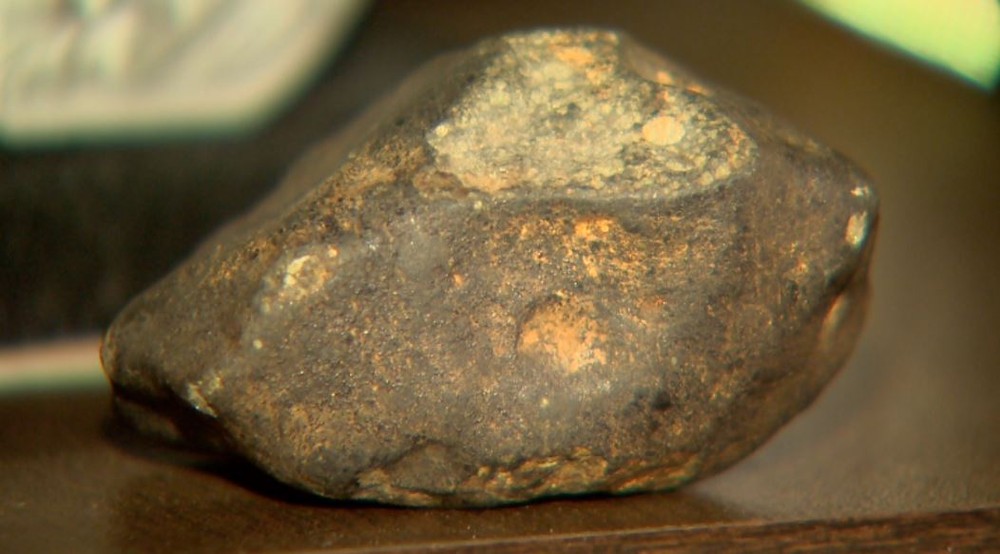 Natureza do meteorito 'Saulo Gomes' foi confirmado em 2009 por pesquisadores da Unesp e do Canadá (Foto: Reprodução/EPTV)