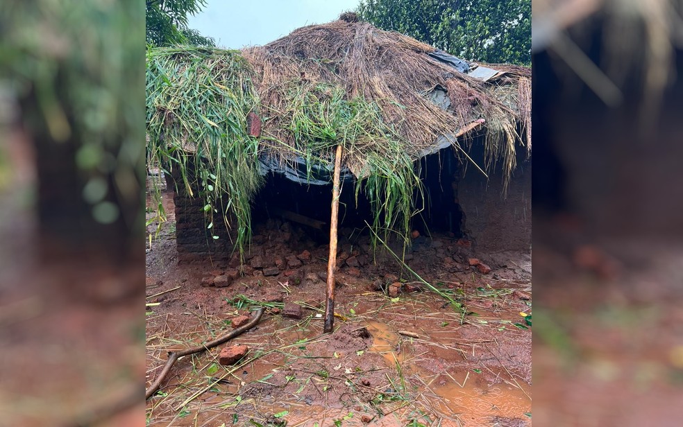 Missionários goianos registram destruição de ciclone que passou por Moçambique — Foto: Reprodução/TV Anhanguera
