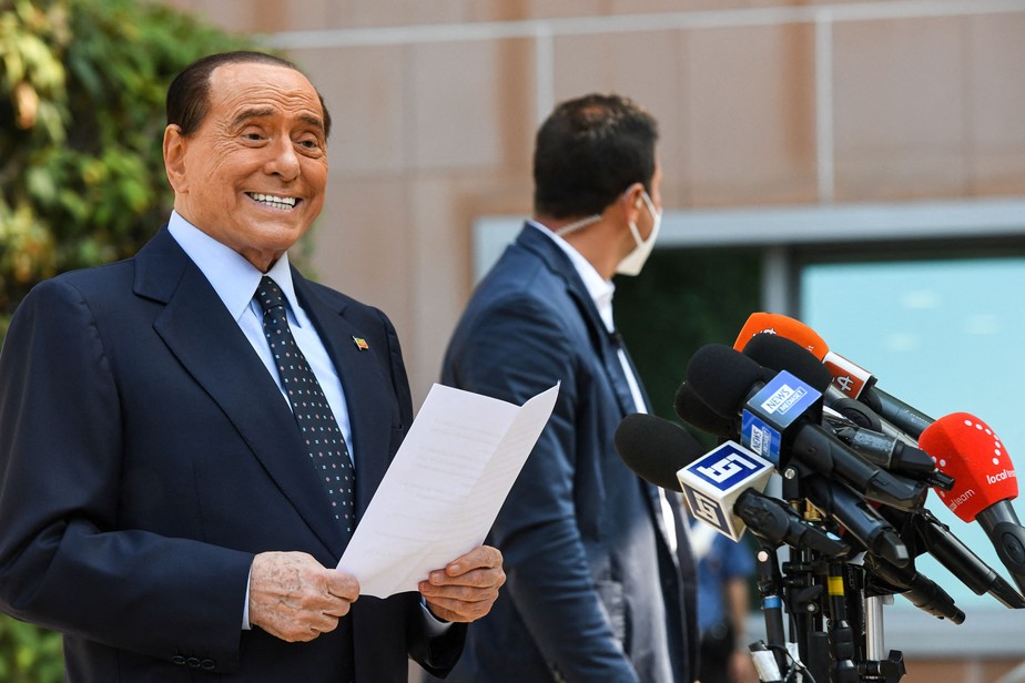 Ex-premier da Itália, Silvio Berlusconi, durante evento em 2020