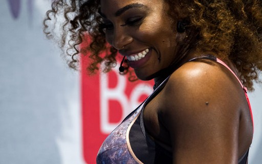 Devemos continuar sonhando grande, pede Serena Williams para mulheres -  Revista Marie Claire