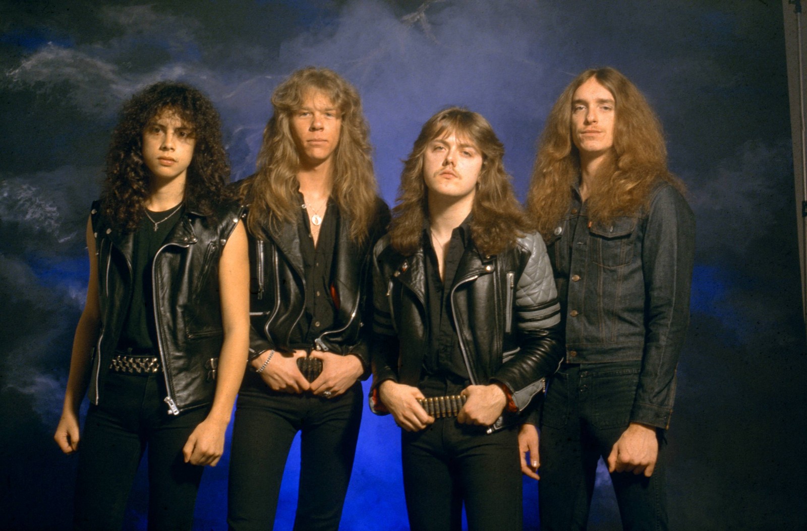 Metallica nos anos 1980 (esq. a dir.): Kirk Hammett, James Hetfield, Lars Ulrich, Cliff Burton
