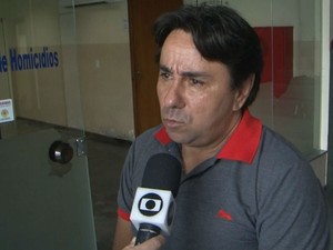 Milton França denuncia que filho de 23 anos foi espancado em shopping (Foto: Reprodução / TV Subaé) Milton França denuncia que filho de 23 anos foi espancado em shopping (Foto: Reprodução / TV Subaé)