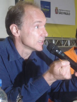 Tim Berners-Lee, durante passagem pelo Brasil em 2009. (Foto: G1)