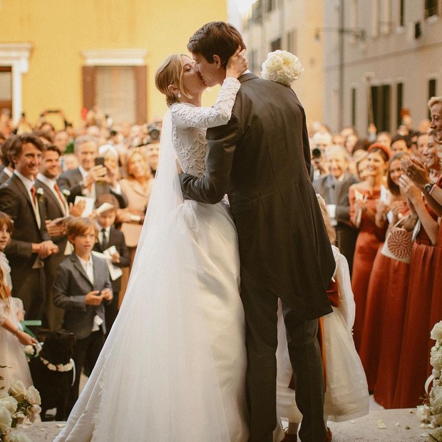 Alexandre se casou com Geraldine Guyot no sábado (16 de outubro) em Veneza, na Itália (Foto: Reprodução/ Ed Peers)
