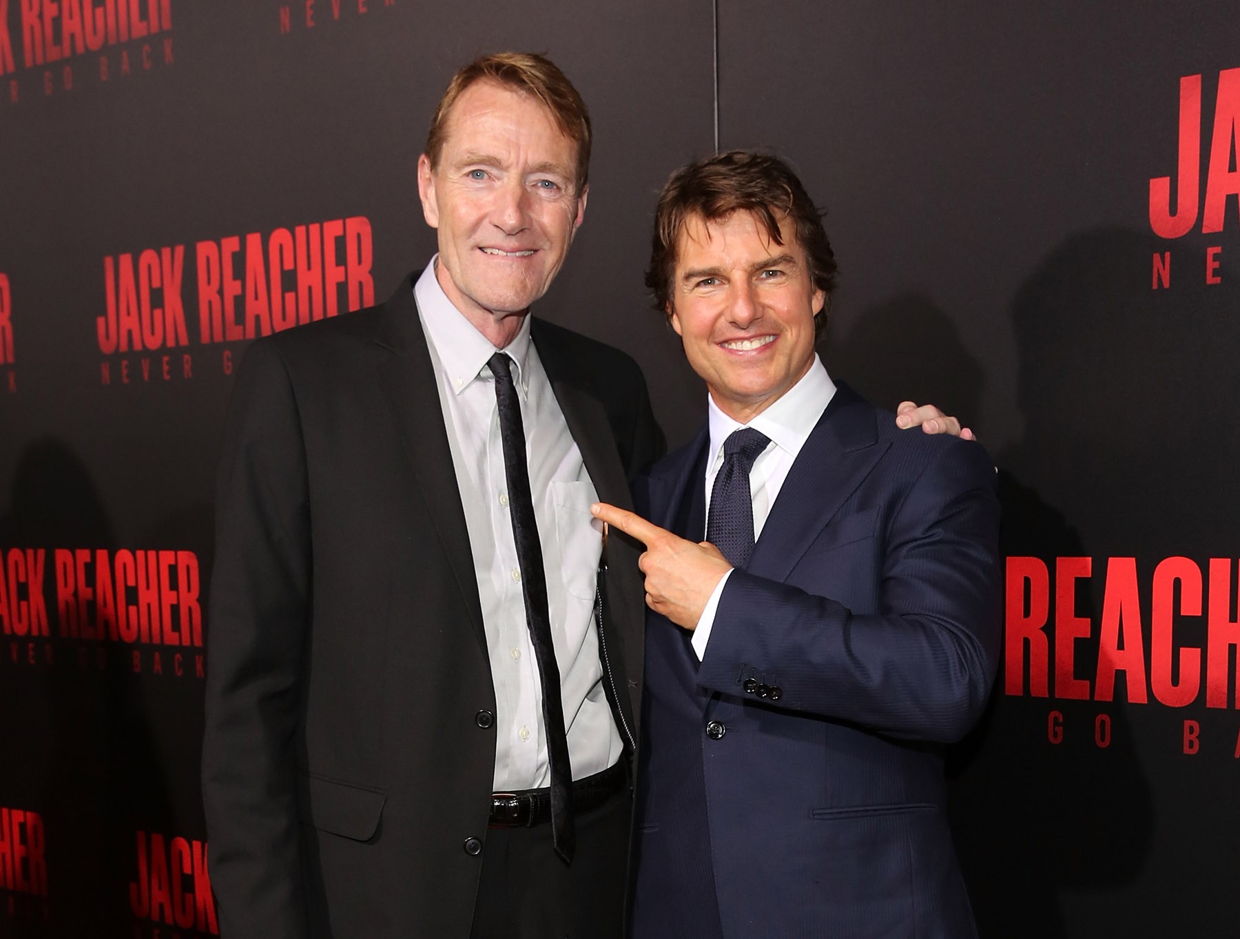 Lee Child e Tom Cruise em 2016 (Foto: Getty Images)
