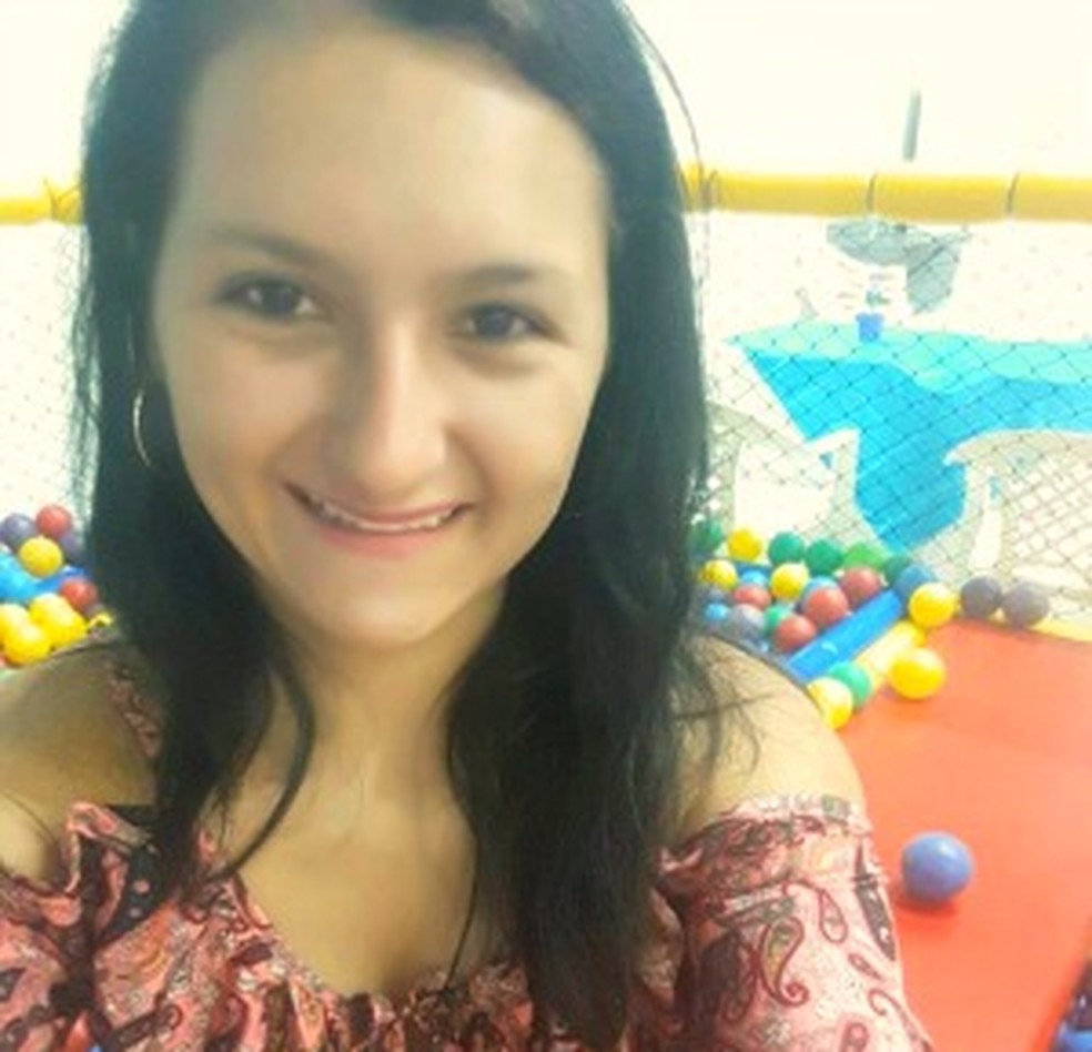 Rairleny Ganum desapareceu após sair de casa com Praxedes no dia 2 de junho e família diz acreditar que idoso a sequestrou (Foto: Arquivo Pessoal)