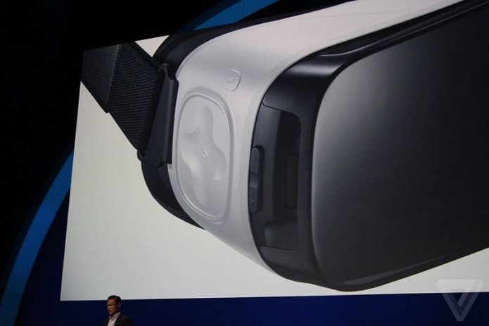 Detalhes do trackpad do novo Samsung Gear VR (Foto: Reprodução/The Verge)