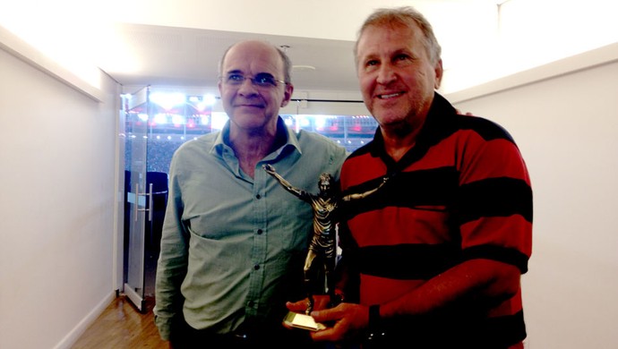 Técnico do Fla? Presidente? Zico aceitaria ser gerente da base