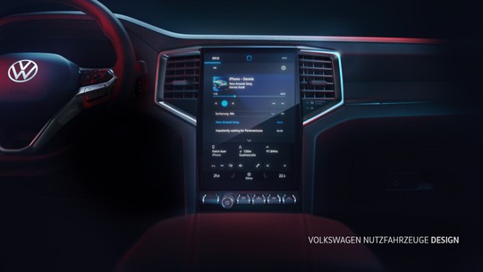 Nova Volkswagen Amarok 2023 terá central multimídia gigante no estilo dos carros da Tesla