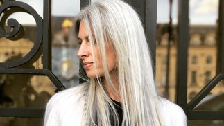 Dicas para assumir os cabelos brancos (Foto: Reprodução/ Instagram @sarahharris) — Foto: Glamour
