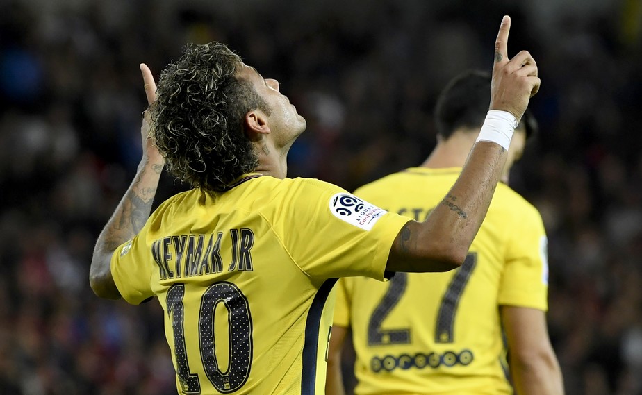 A fortuna rende: Neymar inicia nova era no PSG com repertório cheio