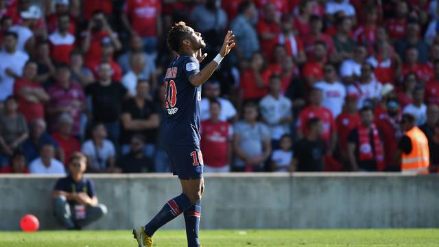 Neymar gol PSG Nîmes