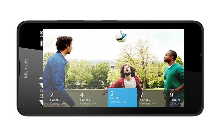 Lumia 640 traz TV Digital no Brasil e suporte para dois chips (Foto: Divulgação/Microsoft)