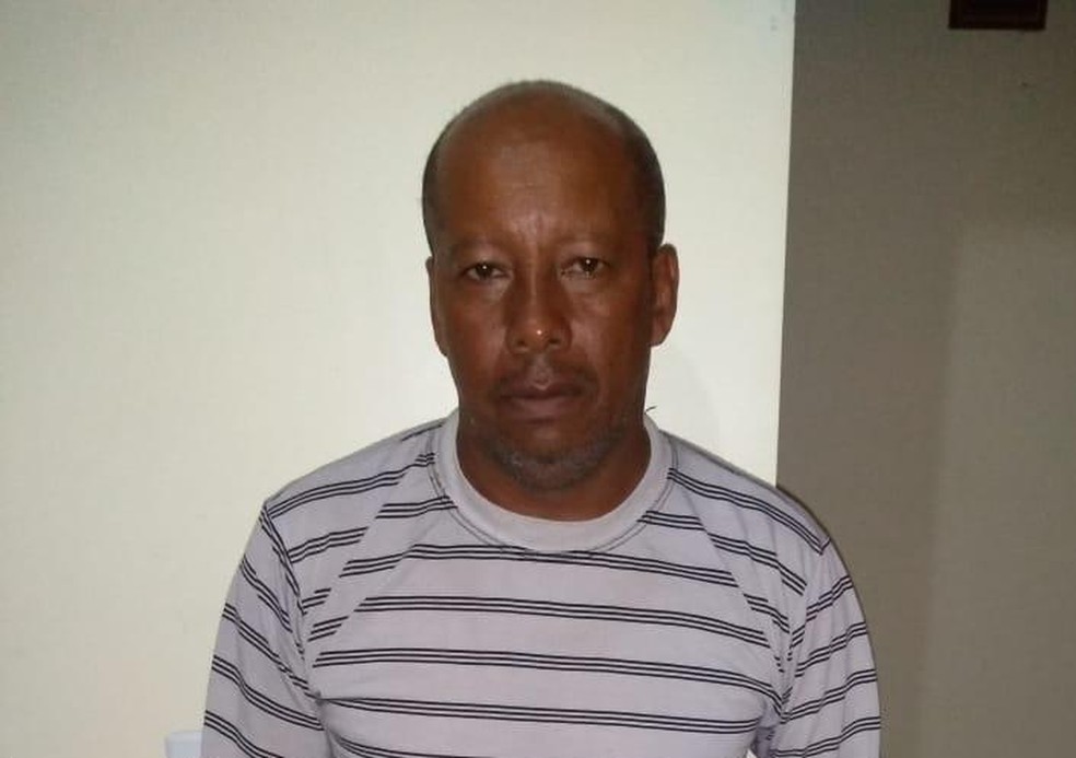 Antônio Silva foi vítima de um golpe ao tentar comprar trator por aplicativo de vendas — Foto: Isnaele Oliveira/Arquivo pessoal