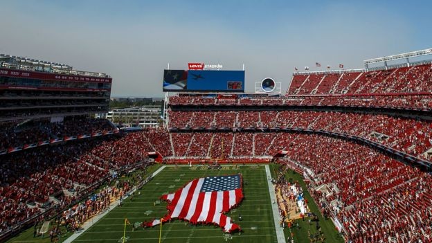 O time de futebol americano San Francisco 49ers usa os terminais da Happy Or Not em seu estádio em Santa Clara, na Califórnia (Foto: Getty Images)