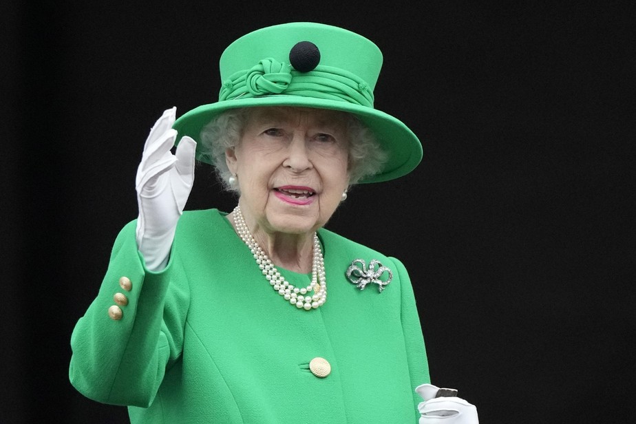 Elizabeth II foi um símbolo de unidade nacional