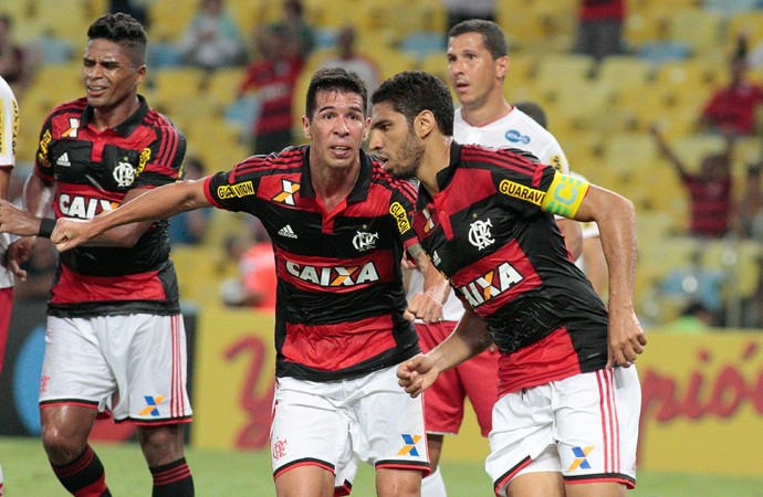 Entre lamento e otimismo grupo encara troca de comando no Fla