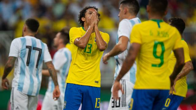 Marquinhos em Brasil x Argentina