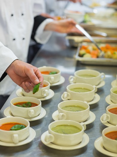 Caldo básico para sopa (Foto: Stock Photos)